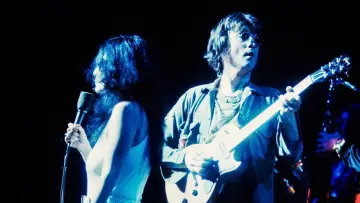 Zasłona do filmu "Power to the People: John & Yoko Live in NYC" #819297