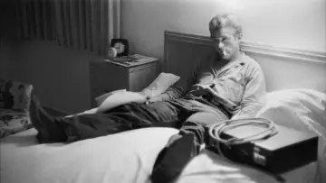 Zasłona do filmu "James Dean : le nouvel homme" #937704