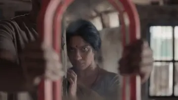 Zasłona do filmu "நூறு சாமி" #1570975