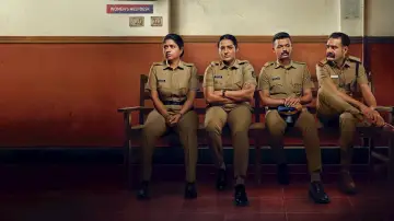 Zasłona do filmu "പ്രഥമ ദൃഷ്ട്യാ കുറ്റക്കാർ" #1862334