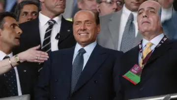 Zasłona do filmu "Berlusconi: Condemned to Win" #637367