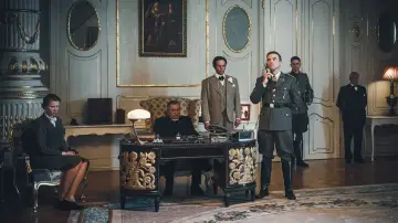 Zasłona do filmu "Generál Golian" #1657993