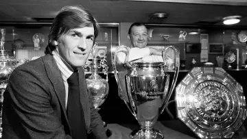 Zasłona do filmu "Kenny Dalglish" #1812238