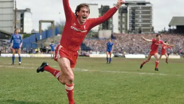 Zasłona do filmu "Kenny Dalglish" #810511