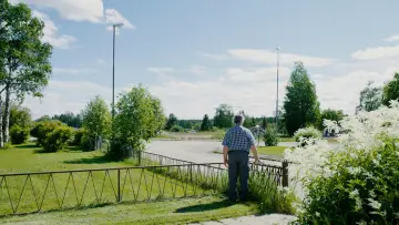 Zasłona do filmu "En gång skall du vara en av dem som levat för längesen" #1632370