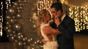 Zasłona do filmu "Christmas in the Ballroom" #1191814