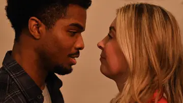 Zasłona do filmu "Blindly in Love" #1167820