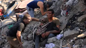 Zasłona do filmu "Inside Gaza" #1190722