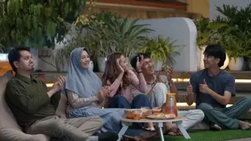 Zasłona do filmu "Titip Bunda di Surga-Mu" #770598