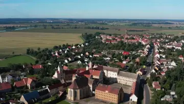 Zasłona do filmu "L