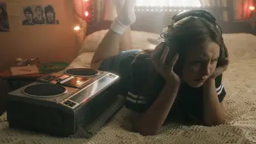 Zasłona do filmu "Casey Makes A Mixtape" #1172031
