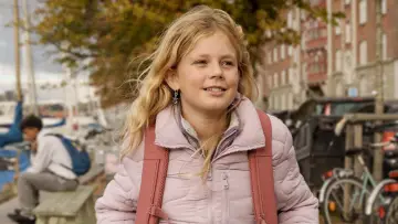 Zasłona do filmu "Mira" #540715