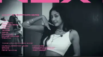 Zasłona do filmu "TWICE: Up Next - Lollapalooza Chicago 2025" #1798151