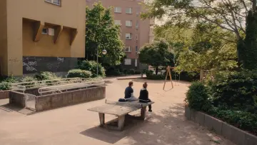 Zasłona do filmu "Gestern war noch Sommer" #822043