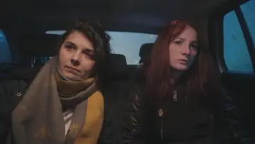 Zasłona do filmu "Una Dintre Noi" #810364