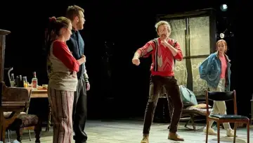 Zasłona do filmu "National Theatre Live: The Brightening Air" #1184228