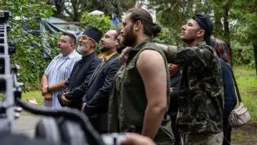 Zasłona do filmu "Pădurea este a mea" #977857