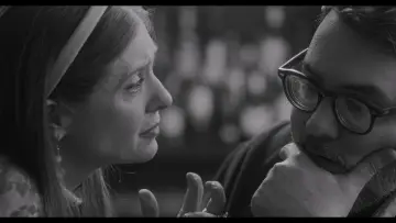 Zasłona do filmu "Γελοίοι Έρωτες" #778349