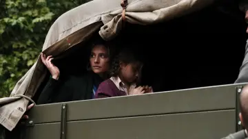 Zasłona do filmu "Adams Acht" #1658062