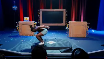 Zasłona do filmu "Demi Adejuyigbe: Is Going to Do One (1) Backflip" #1152063