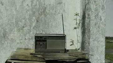 Zasłona do filmu "PRK-30 - O Rádio pelo Avesso" #1578368