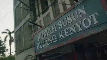 Zasłona do filmu "Siti Si Vampir" #1829830