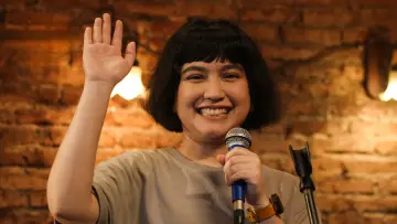 Zasłona do filmu "Suka Duka Tawa" #541357