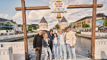Zasłona do filmu "Red Bull Vél’eau 2025" #693861