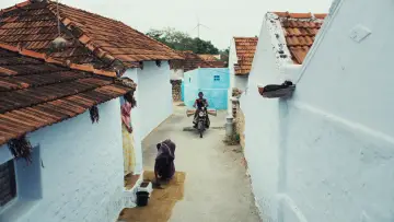 Zasłona do filmu "Mayilaa" #551565