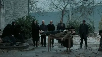 Zasłona do filmu "Άπειρη Γη" #780831