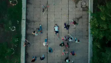 Zasłona do filmu "תיכון מגשימים" #927781