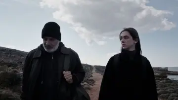 Zasłona do filmu "Η θάλασσα το χειμώνα" #857644