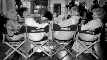 Zasłona do filmu "The Golden Girls: 40 Years of Laughter and Friendship - A Special Edition of 20/20" #1746873