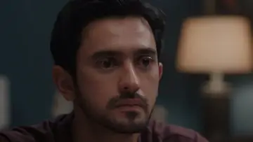 Zasłona do filmu "Keluarga Suami Adalah Hama" #818958