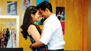 Zasłona do filmu "ரௌடி & கோ" #971779