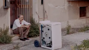 Zasłona do filmu "Semplice cliente" #1531812