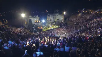 Zasłona do filmu "Simply Red - Home: Live in Sicily" #1364963