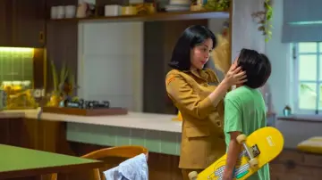 Zasłona do filmu "Yang Lain Boleh Hilang Asal Kau Jangan" #818598