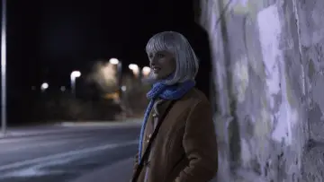 Zasłona do filmu "Holograma" #557124