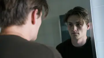 Zasłona do filmu "Boy" #955997