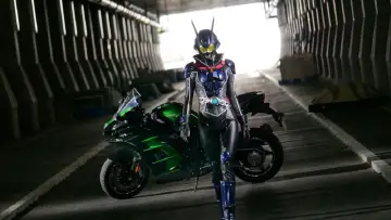 Zasłona do filmu "仮面ライダーアインズ　ｗｉｔｈガールズリミックス" #541419