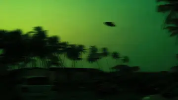 Zasłona do filmu "What are UFOs?" #1171768