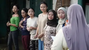Zasłona do filmu "Agensi Rumah Tangga" #1649394