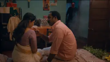 Zasłona do filmu "ധൂമകേതു" #1756793