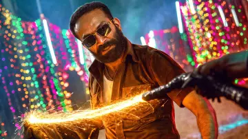 Zasłona do filmu "ധൂമകേതു" #1808784
