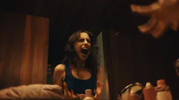 Zasłona do filmu "This Close" #1188611