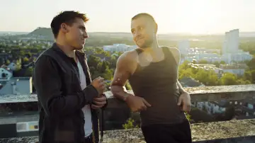 Zasłona do filmu "Siła przyciągania" #201715