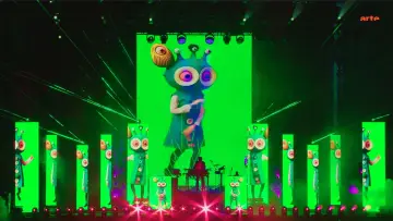 Zasłona do filmu "Jean-Michel Jarre - Live in Sevilla" #932274