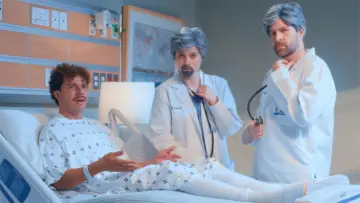 Zasłona do filmu "Smosh Hospital" #629275