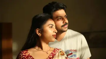 Zasłona do filmu "தி பெட்" #557483